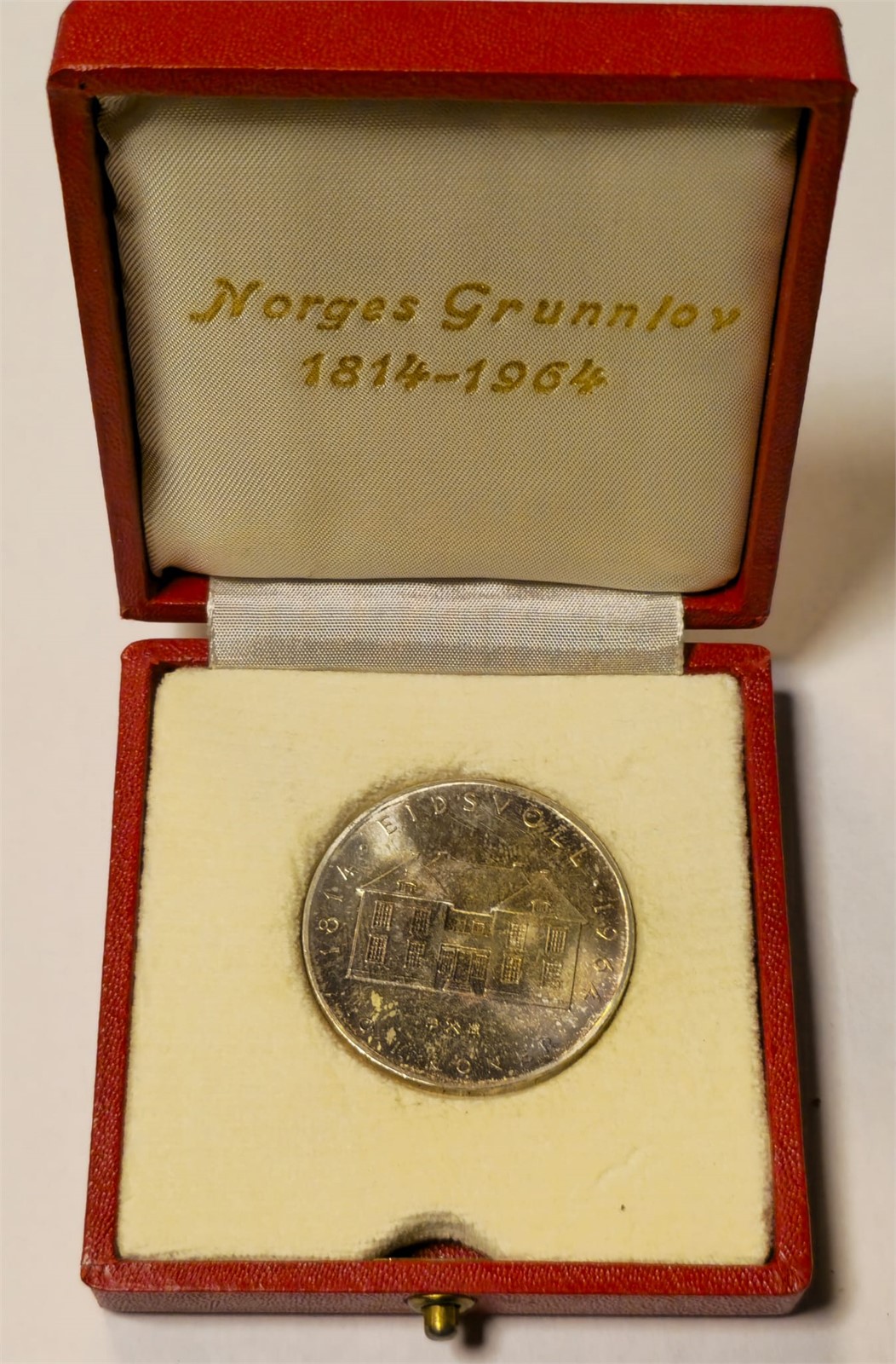 NORWAY. Olav V. 10 Kroner 1964. In orginal Box.