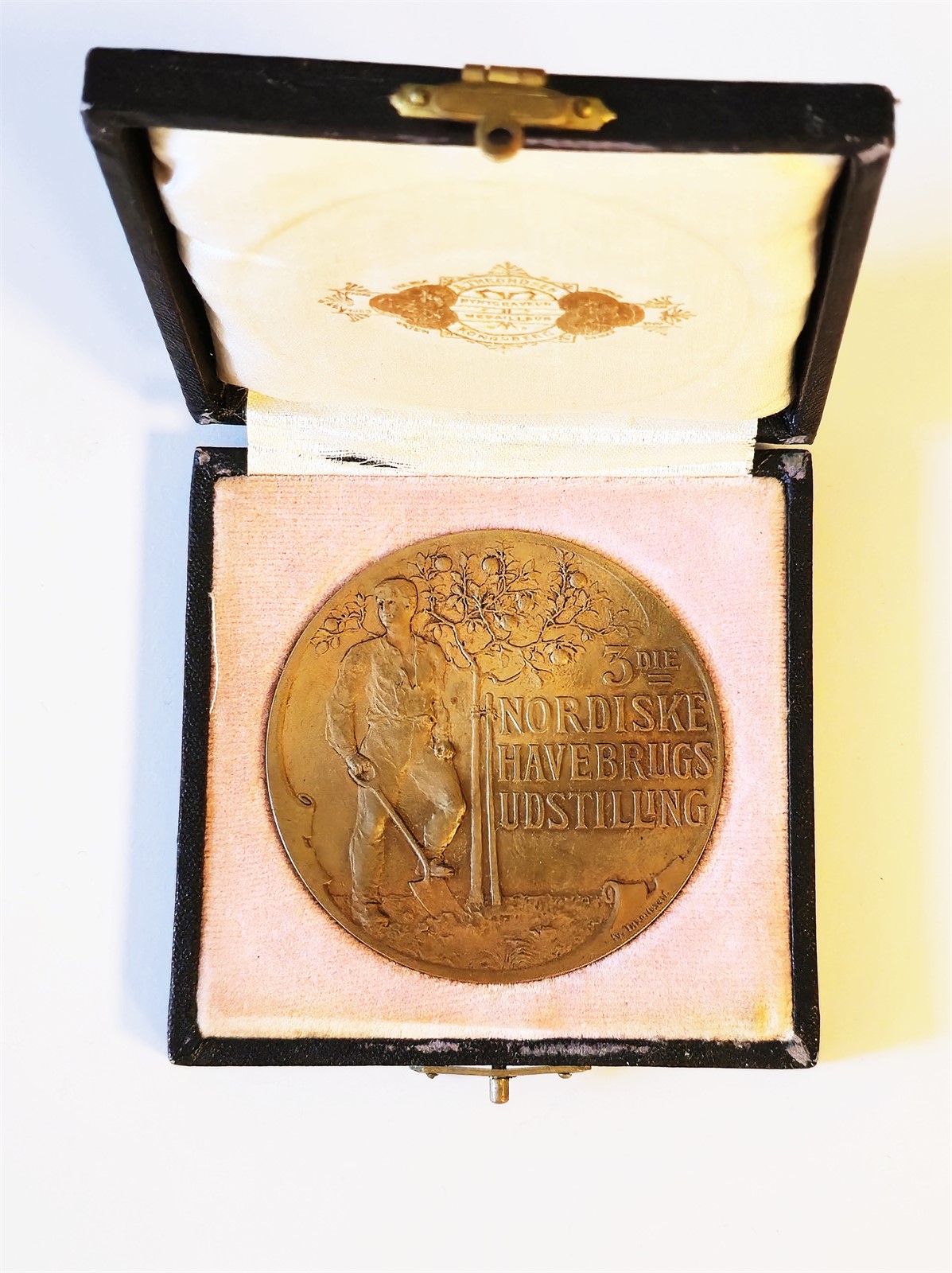 I. THRONDSEN. 3. Nordiske Havebrugs Udstilling 1907. Bronze. Kv 0 (UNC).